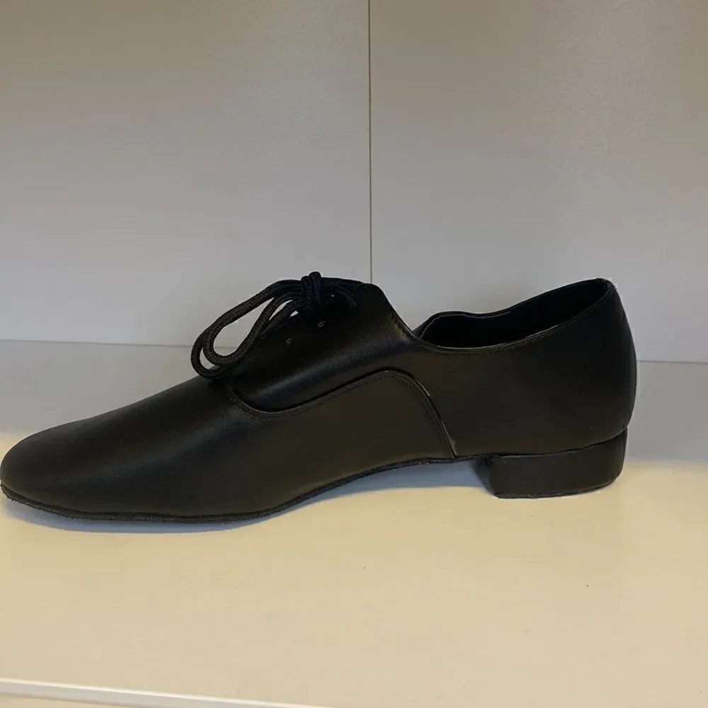 Dance shoes